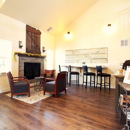 Rest, A Boutique Hotel Plymouth Екстериор снимка