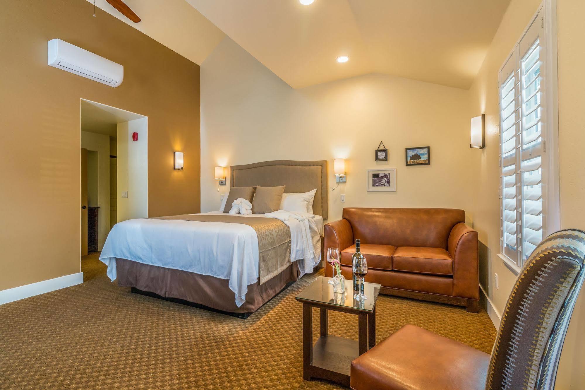 Rest, A Boutique Hotel Plymouth Екстериор снимка